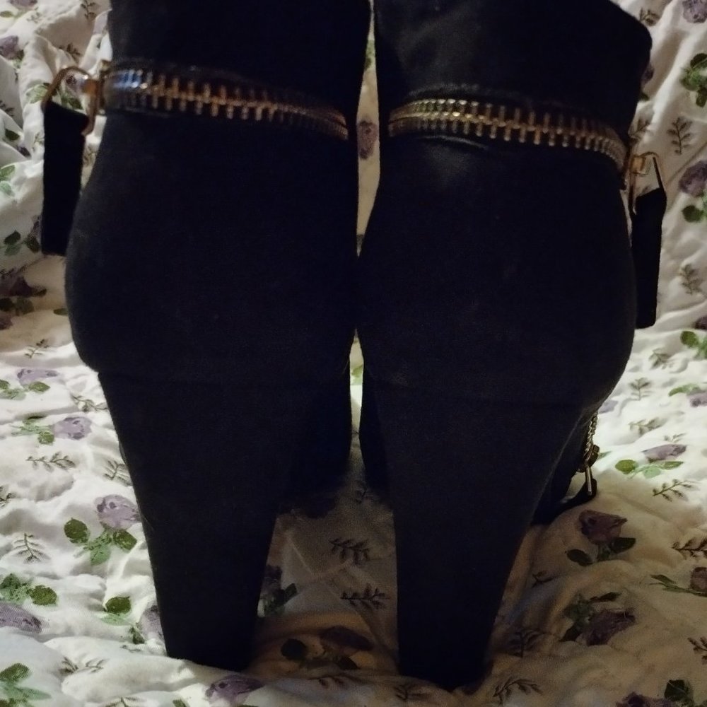 X2B - Picture 7 of 11